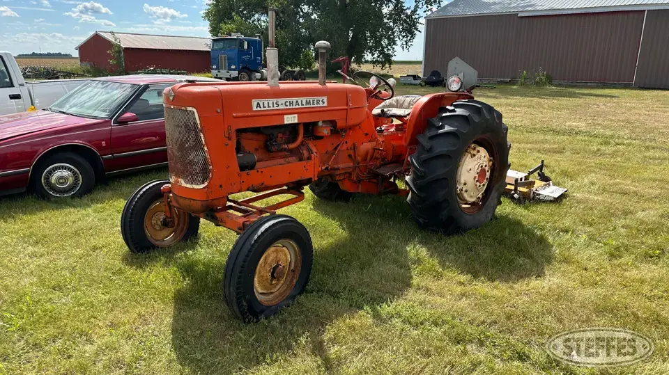 1958 Allis-Chalmers D17 Collectible Tractor