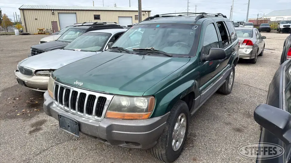 1999 Jeep Grand Cherokee Laredo SUV
