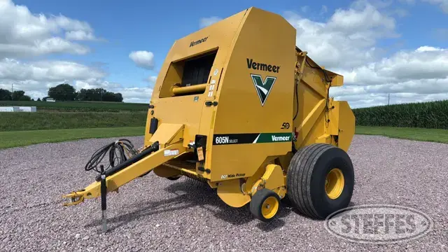 2021 Vermeer 605N Select