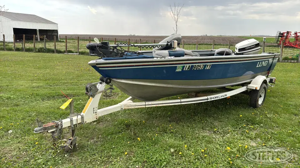 1989 Lund 1600 Stinger Boat