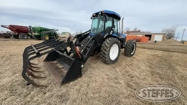 2005 New Holland TV145
