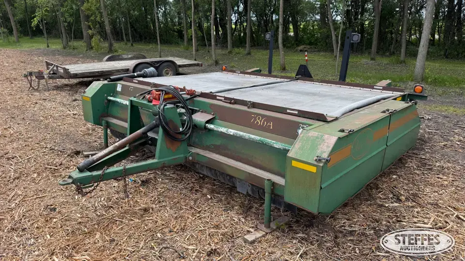 Arts Way 786A Sugarbeet Defoliator