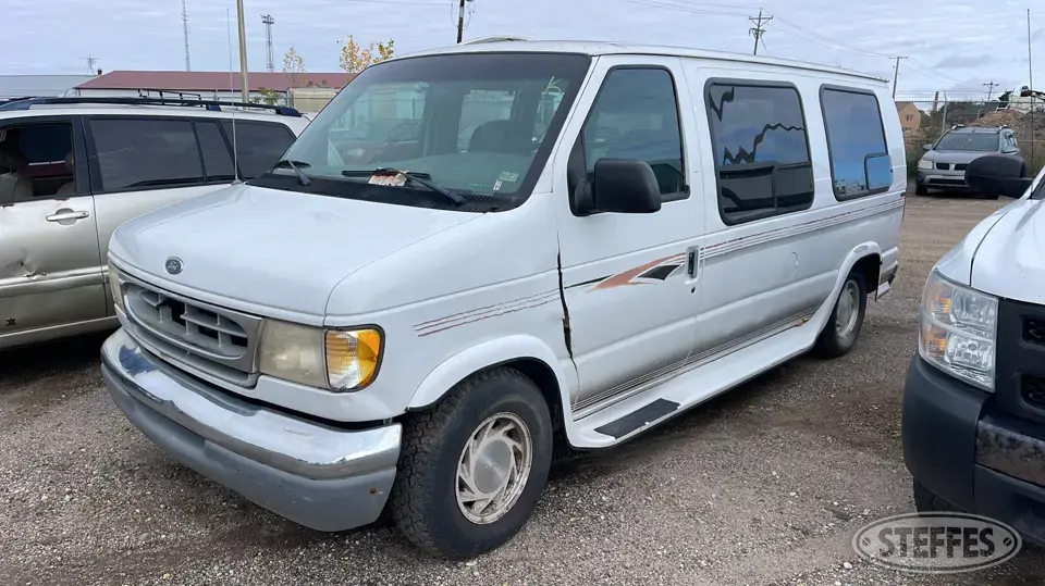1999 Ford Econoline Van