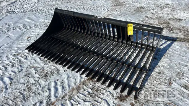 Bobcat skid steer rock bucket