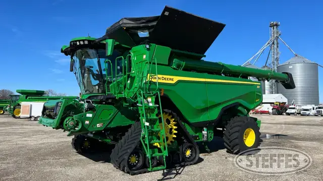 2023 John Deere X9 1000