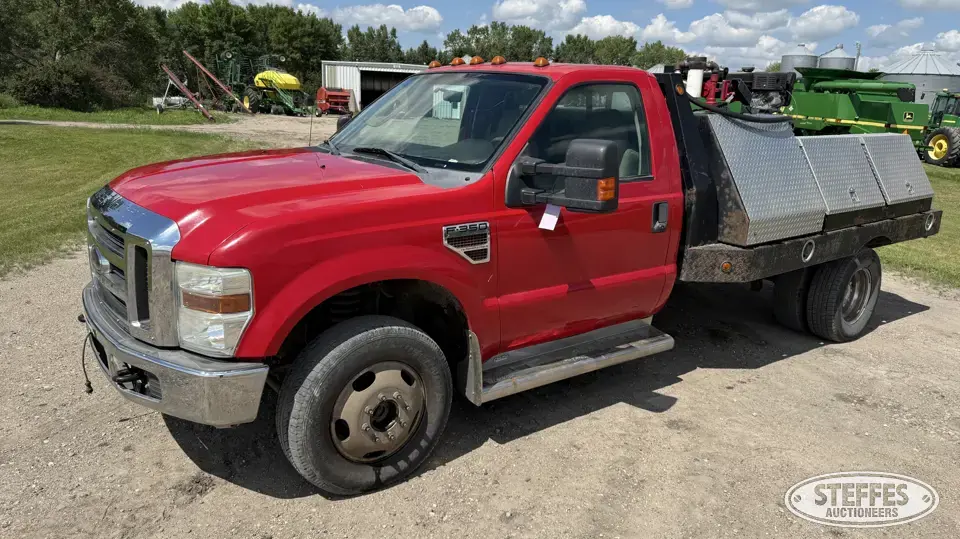 2008 Ford F-350 XLT Service Utility Truck