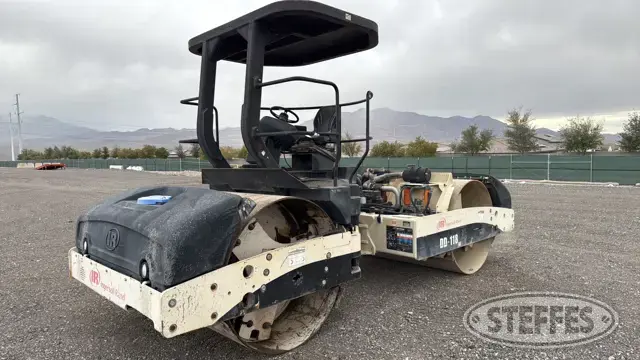 2006 Ingersoll Rand DD-118HF