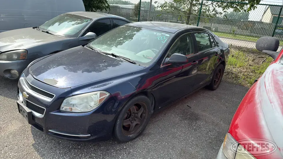 2009 Chevrolet Malibu LS Car
