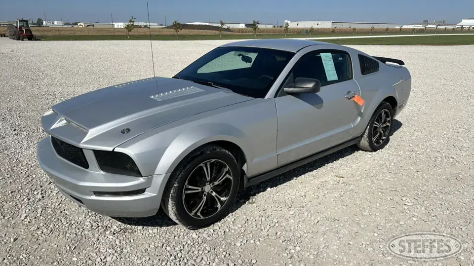2006 Ford Mustang Car