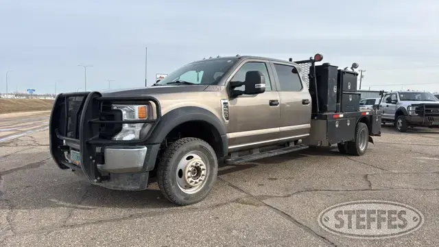 2022 Ford Super Duty F-550 XL