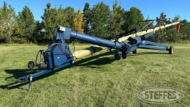 2018 Harvest International H1382