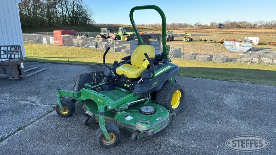 John Deere Z960M Zero Turn Mower