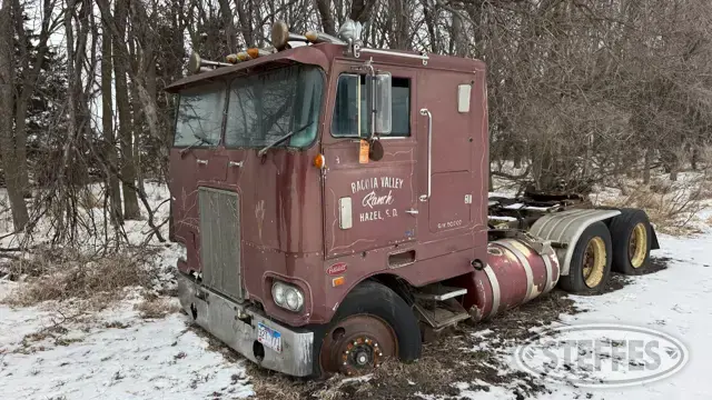 1979 Peterbilt 352