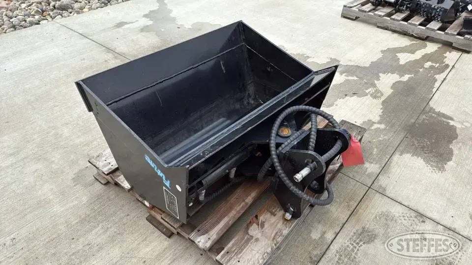 2025 Future 5T Excavator Attachment