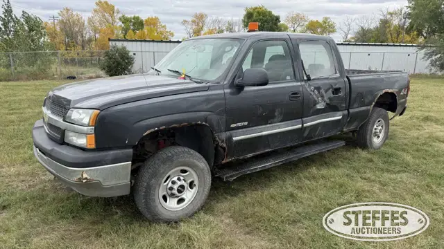 2004 Chevrolet Silverado 2500 LT