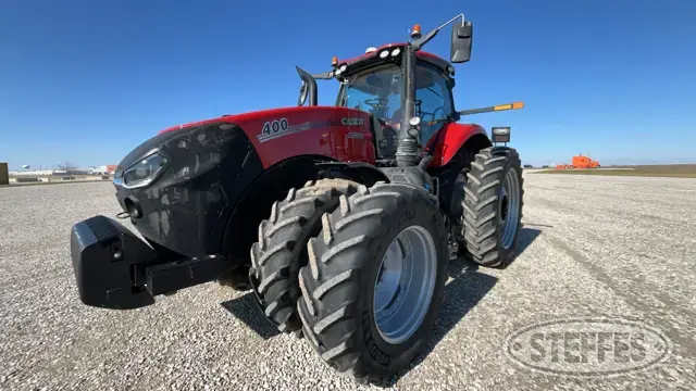 2023 Case IH Magnum 400