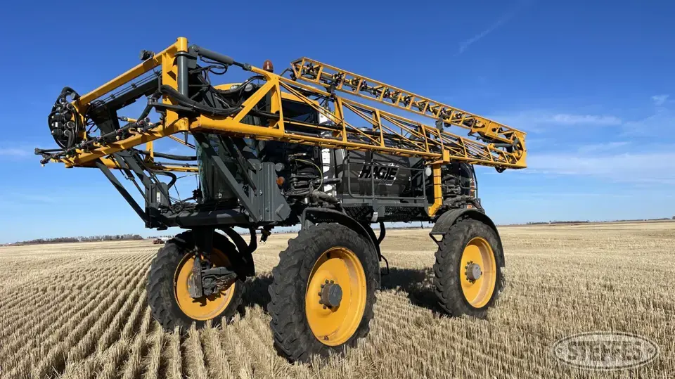 2013 Hagie STS10 Self-Propelled Sprayer