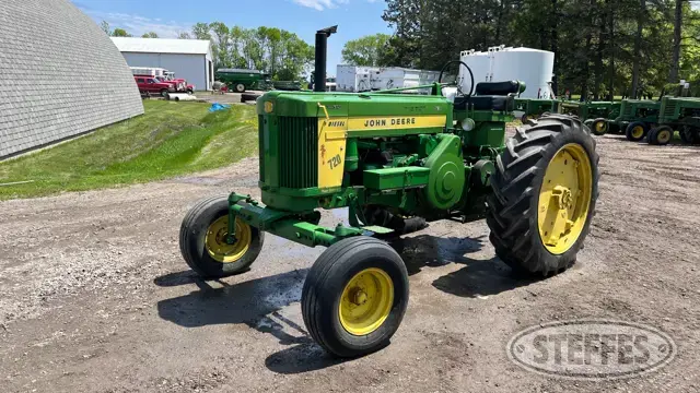 1956 John Deere 720