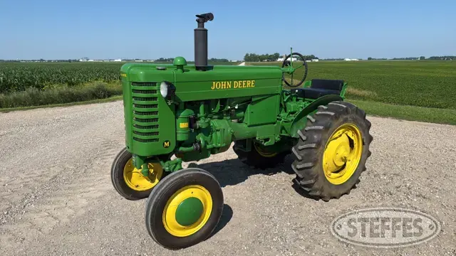 1948 John Deere M