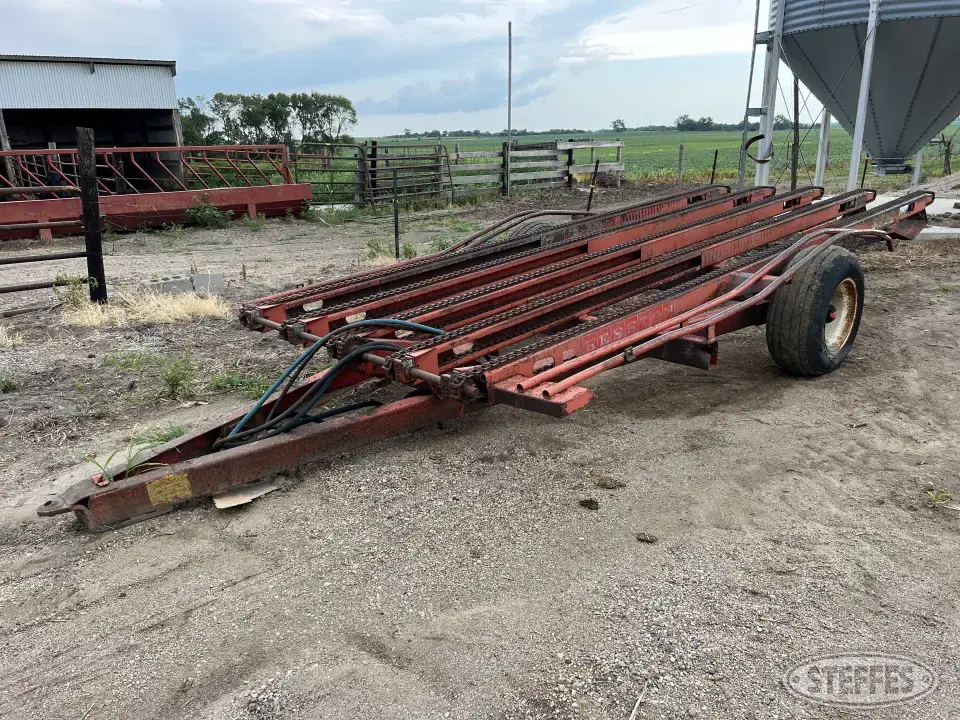 Hesston 30 Bale Transportation