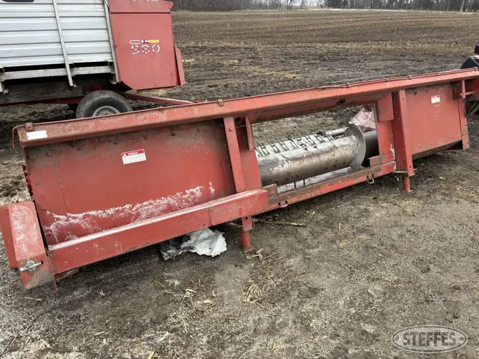 International 810-15 Pickup Head