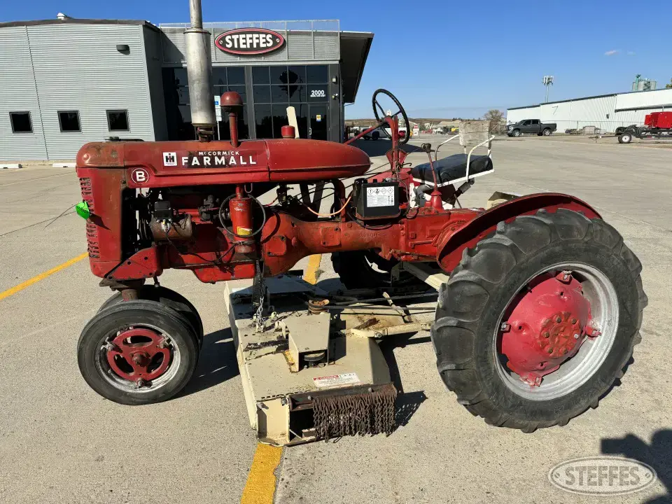 Farmall B Collectible Tractor