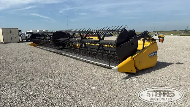 2013 New Holland 880CF-40