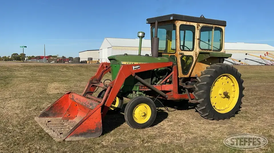 1962 John Deere 3010 2WD Tractor