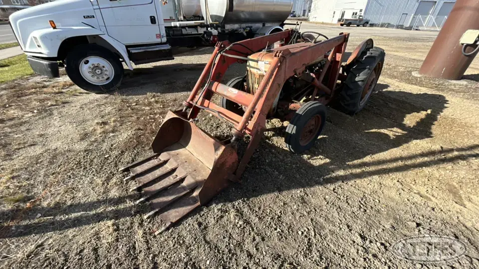 1948 Ford 8N Collectible Tractor