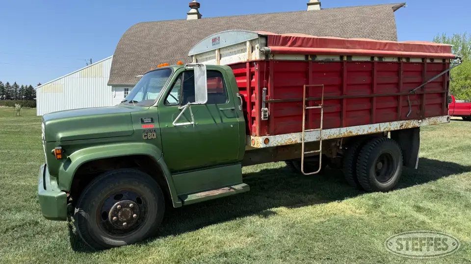 1976 Chevrolet C60 Custom Deluxe Single Axle Boxed Truck