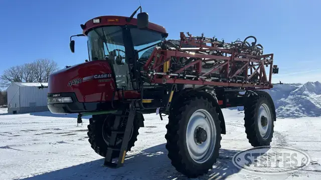 2009 Case IH Patriot 4420