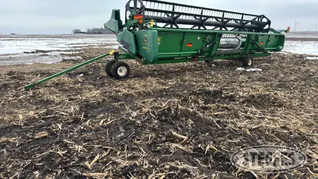 Maurer Mfg. single axle header trailer