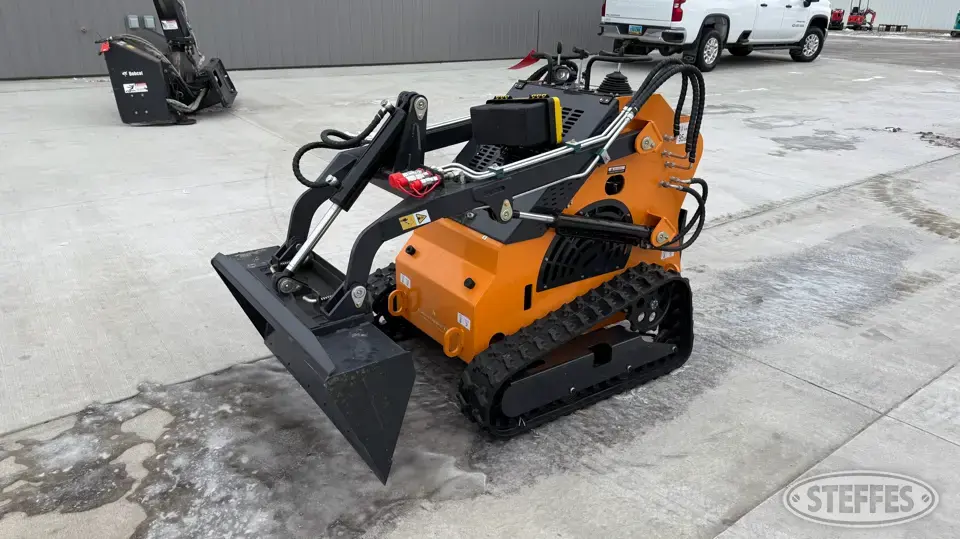 2025 Land Hero LDH-T460 Tracked Skid Steer