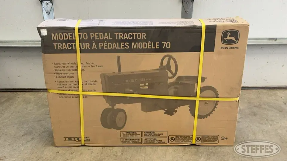 John Deere 70 Personal Property