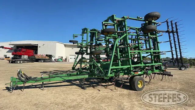 2002 John Deere 985