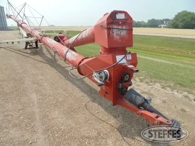 Farm King 1385