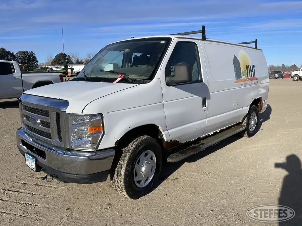 2011 Ford E-250 Van