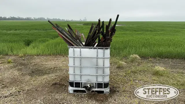Approx. (100) fence posts
