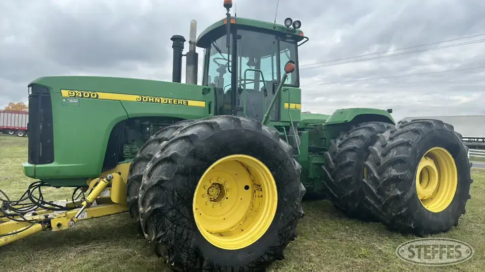 1998 John Deere 9400 4WD Tractor