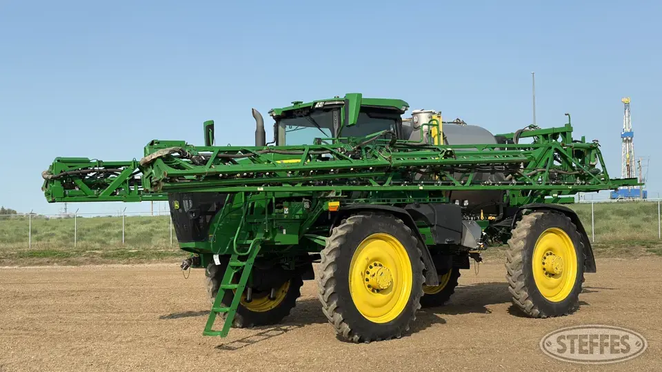 2022 John Deere 616R Self-Propelled Sprayer