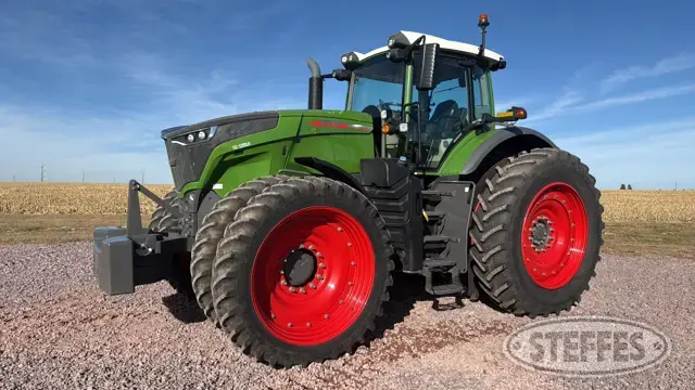 2023 Fendt 1042 Vario
