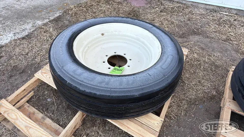 Falken 255/70R22.5 tire Tractor-Implement Tire