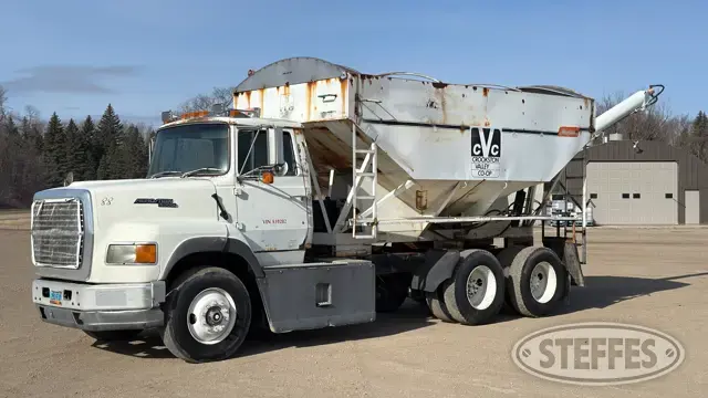 1989 Ford L9000