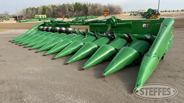 2018 John Deere 712FC