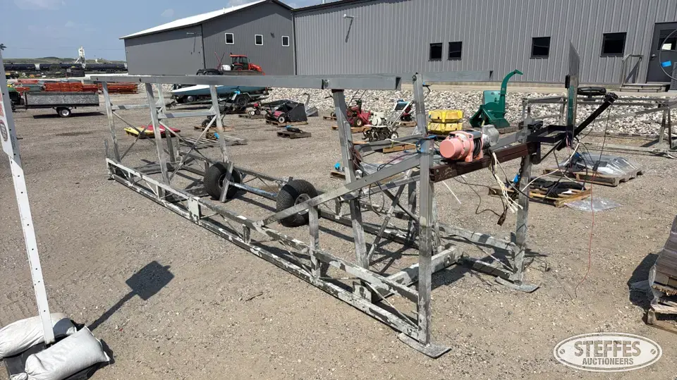 Pontoon lift Docks and Lift