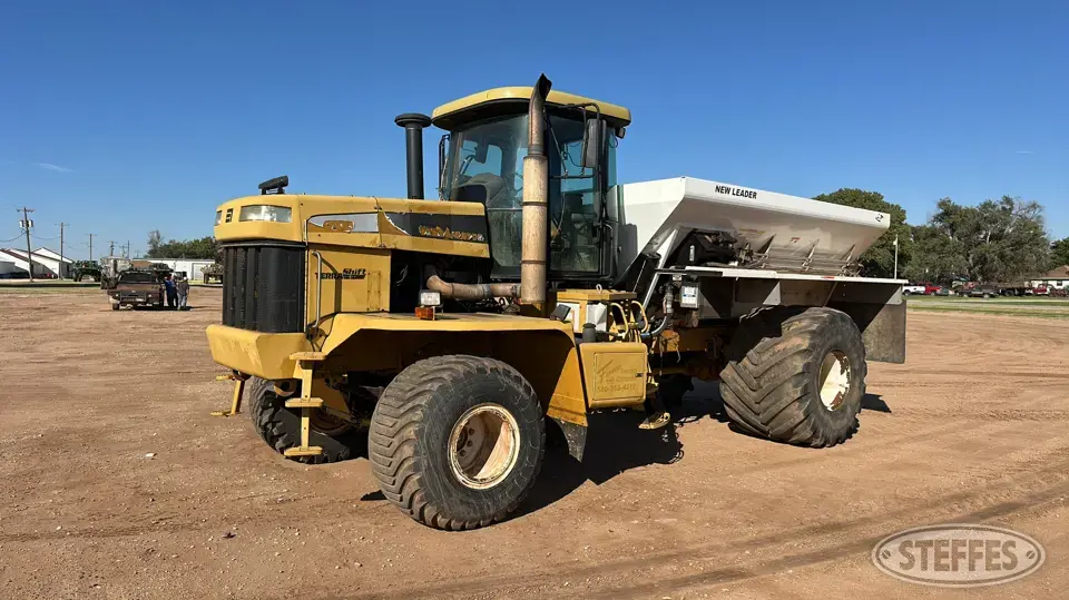 2005 TerraGator 8104 Self-Propelled Dry Applicators-Spreaders-Floater