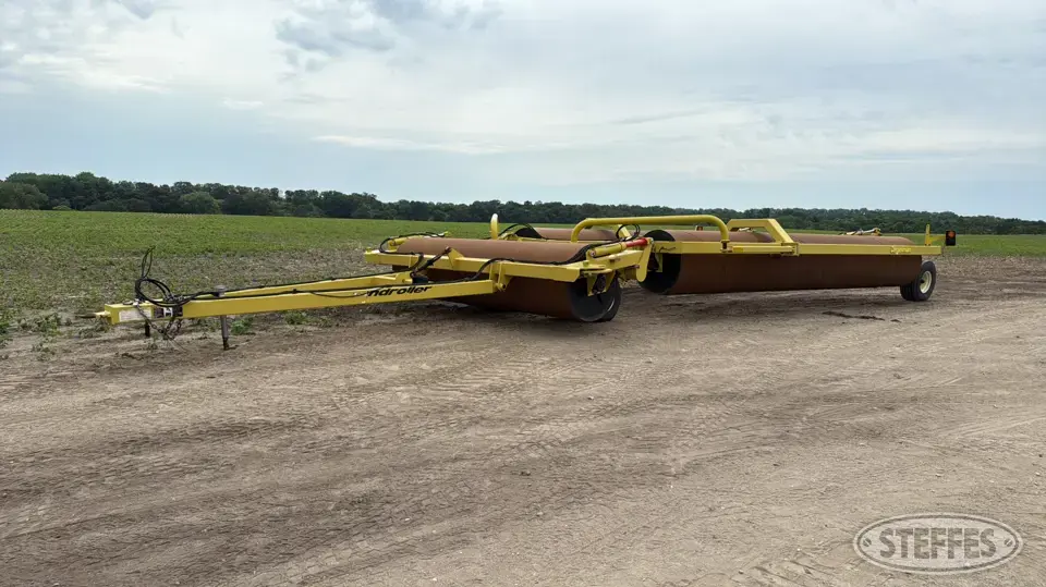2014 Degelman LR7651 Land Roller
