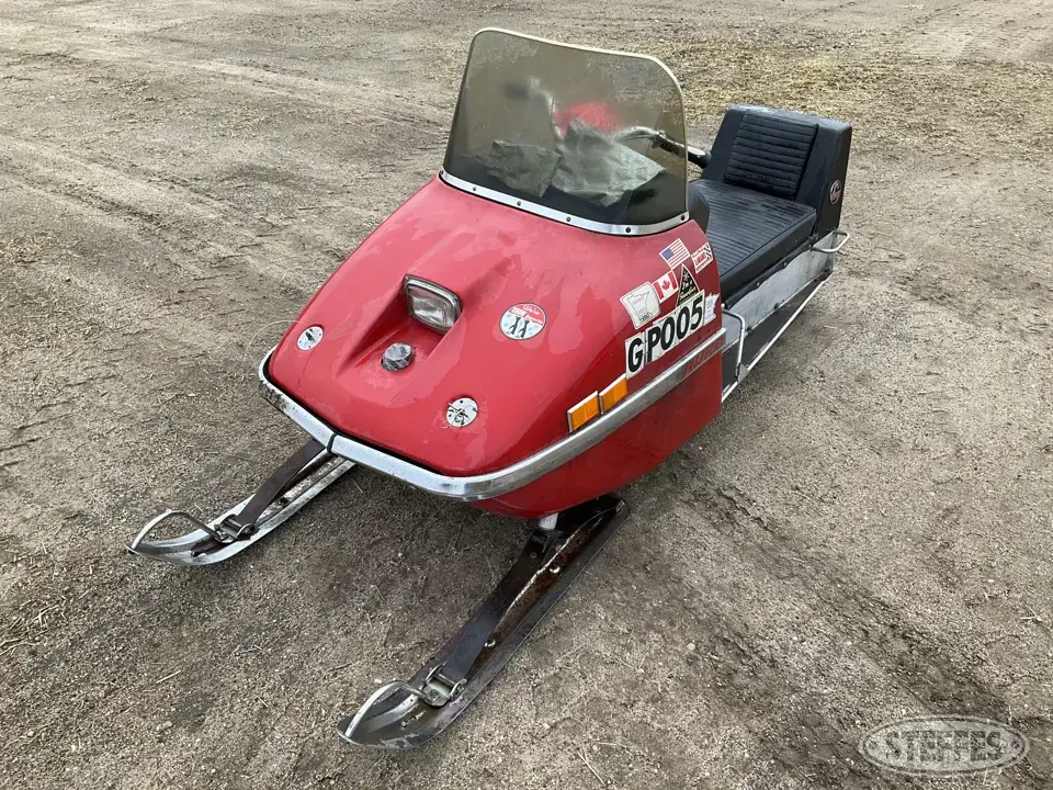 Rupp WT440E Snowmobile