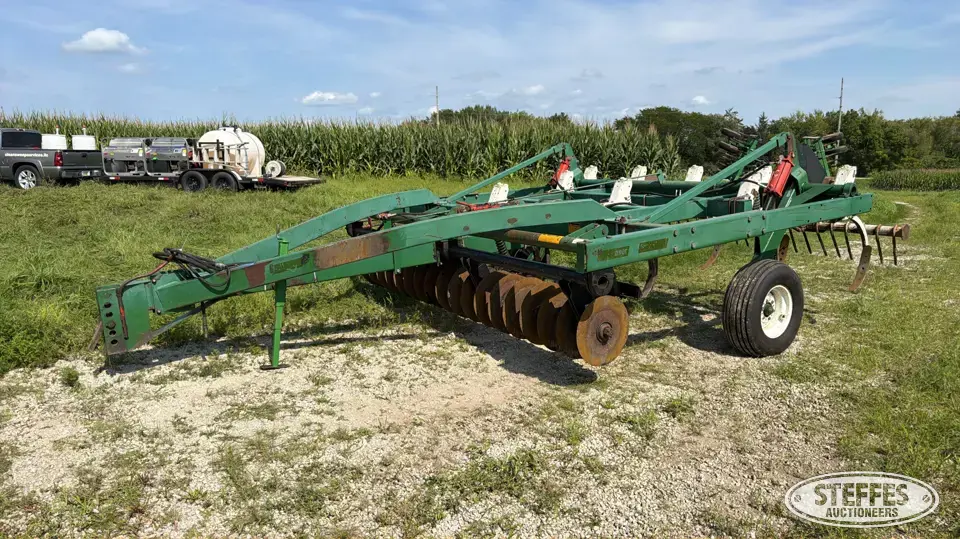 2004 Glencoe Soil Saver III Disc