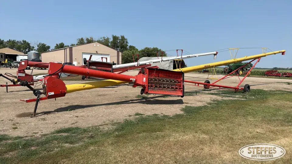 2009 Westfield MK10-81 Swing Hopper Auger